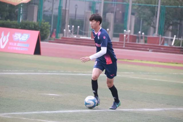 媒体人：青岛队报价王俊杰 筹码是范汇鎏加钱