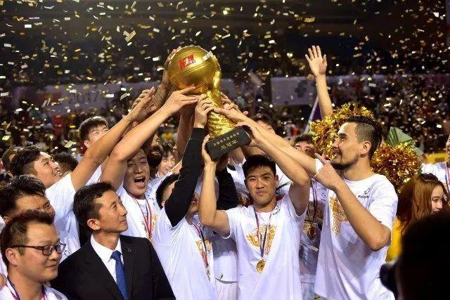 库卢本赛季创造机会33次&进攻三区夺得球权16次